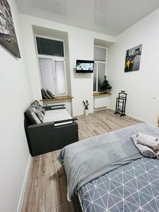 Transfer Apartament І.Franka 59 Lviv Ngoại thất bức ảnh