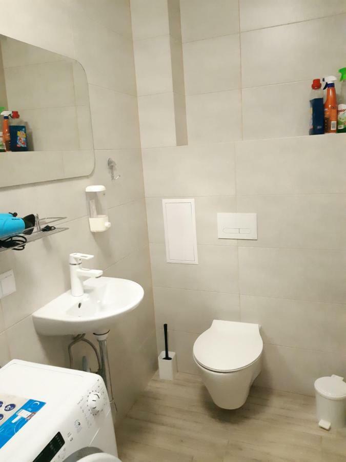 Transfer Apartament І.Franka 59 Lviv Ngoại thất bức ảnh