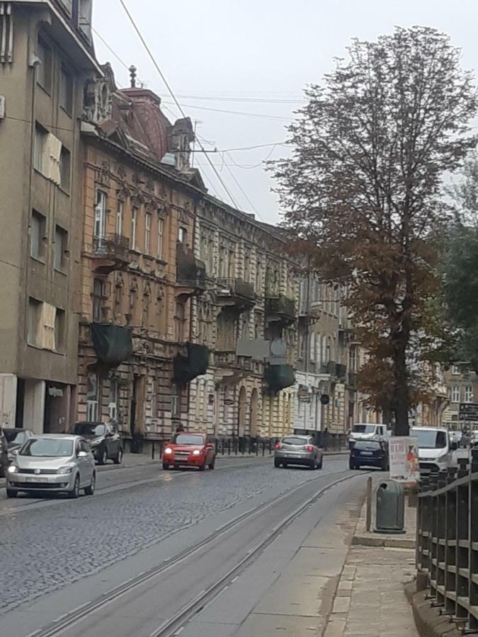 Transfer Apartament І.Franka 59 Lviv Ngoại thất bức ảnh